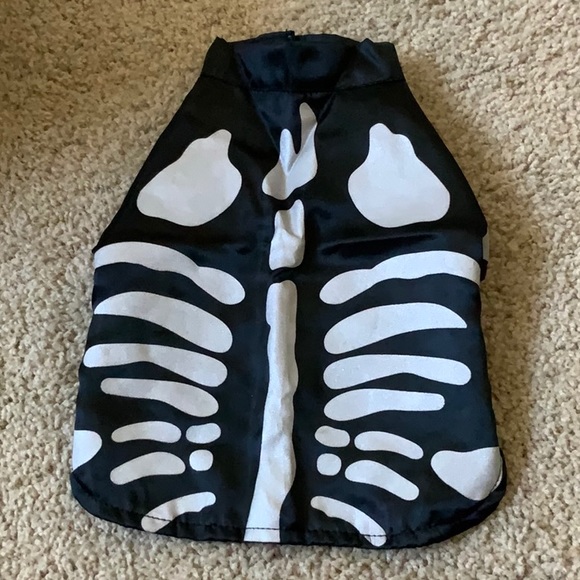 companion road Other - Doggie Skeleton Cape